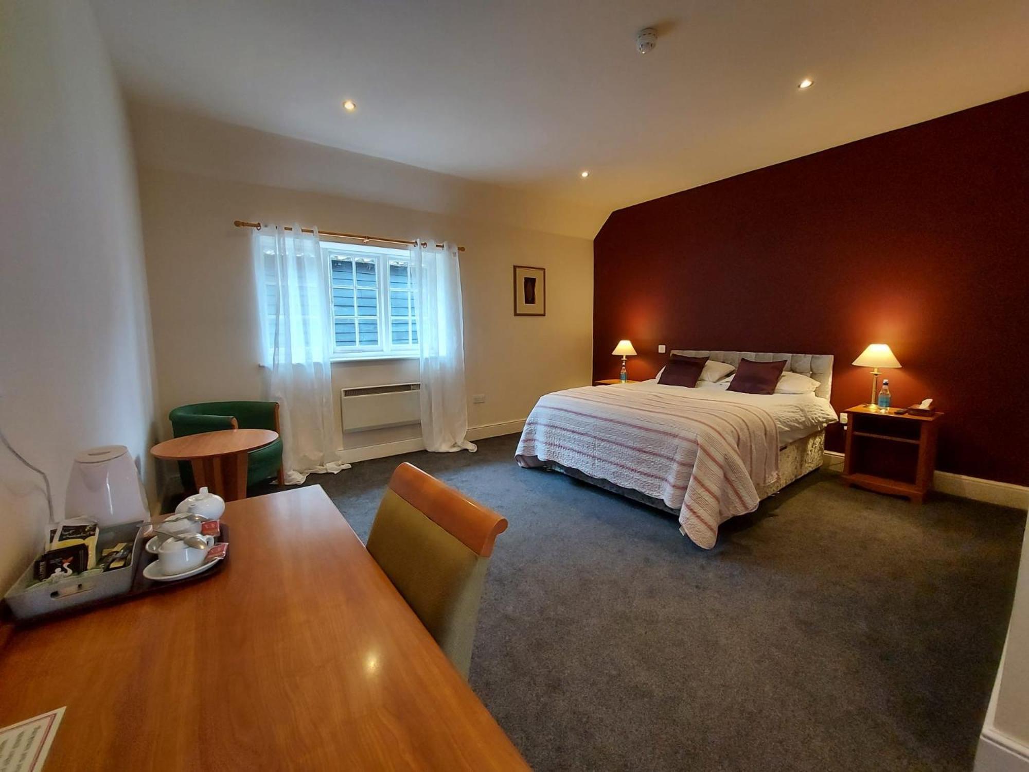 ウィンチェスター The Coach And Horses Bed & Breakfast エクステリア 写真